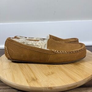 Koolaburra by Ugg Women's US 8 Suede Leather‎ Moccasin Slippers Very Nice Casual